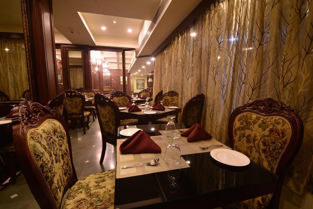 Seasons Hotel & Spa Margao Zewnętrze zdjęcie