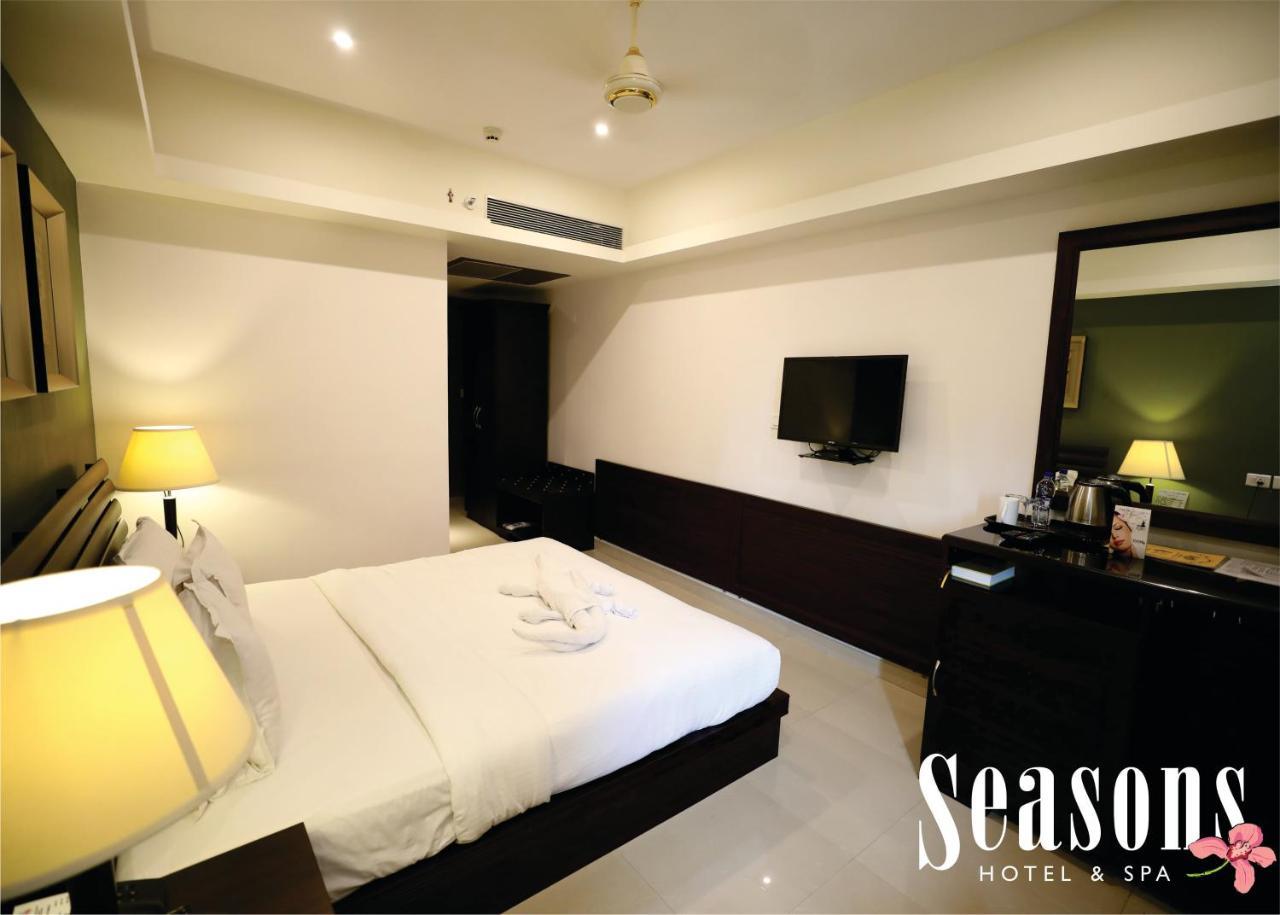 Seasons Hotel & Spa Margao Zewnętrze zdjęcie